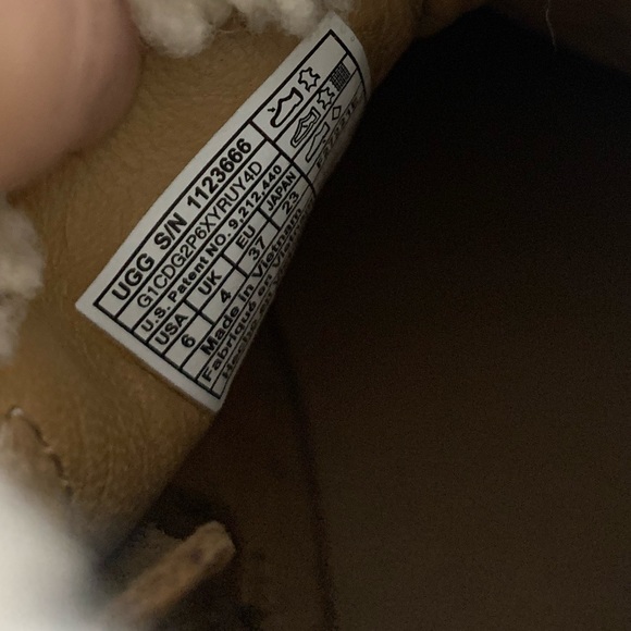 UGG Ailish Women's Shoes - Picture 12 of 13